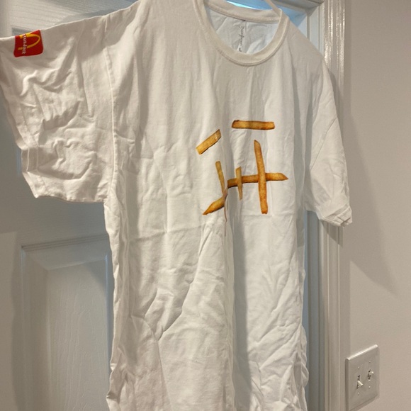 Travis Scott - McFry - T shirt - Picture 1 of 2